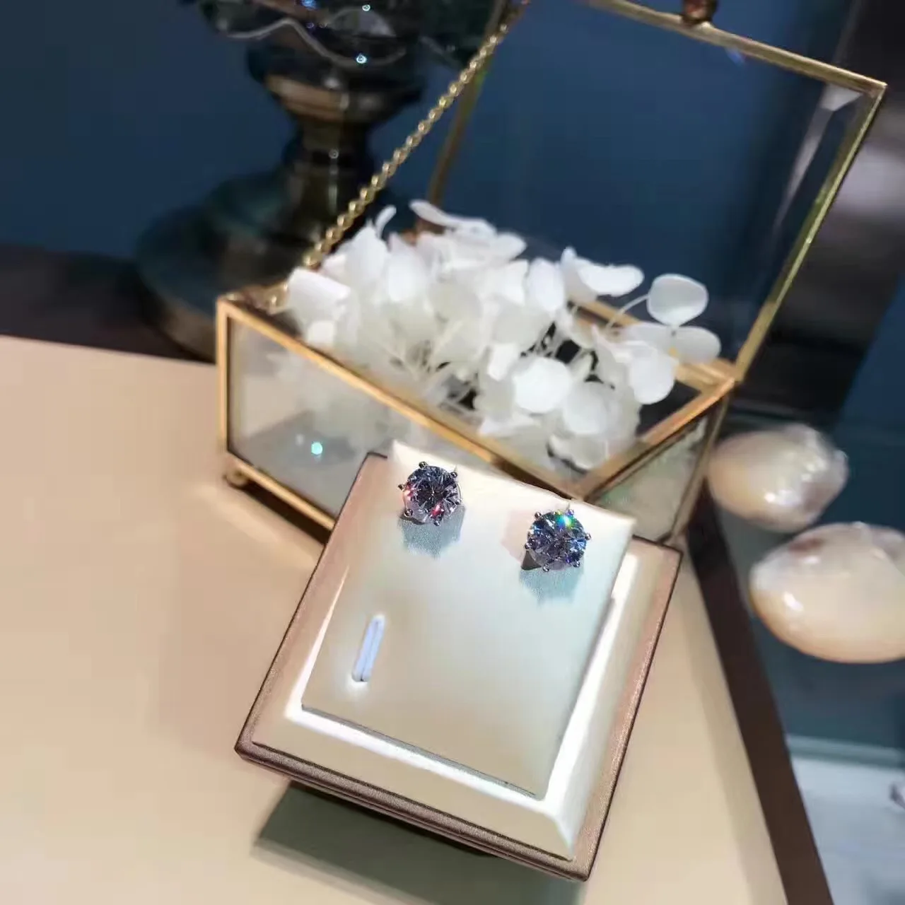 

TFE01 925 Sterling silver stud earrings classic 6 prongs 8MM zircon stud earrings, women stud earrings Engagement Birthday Gifts