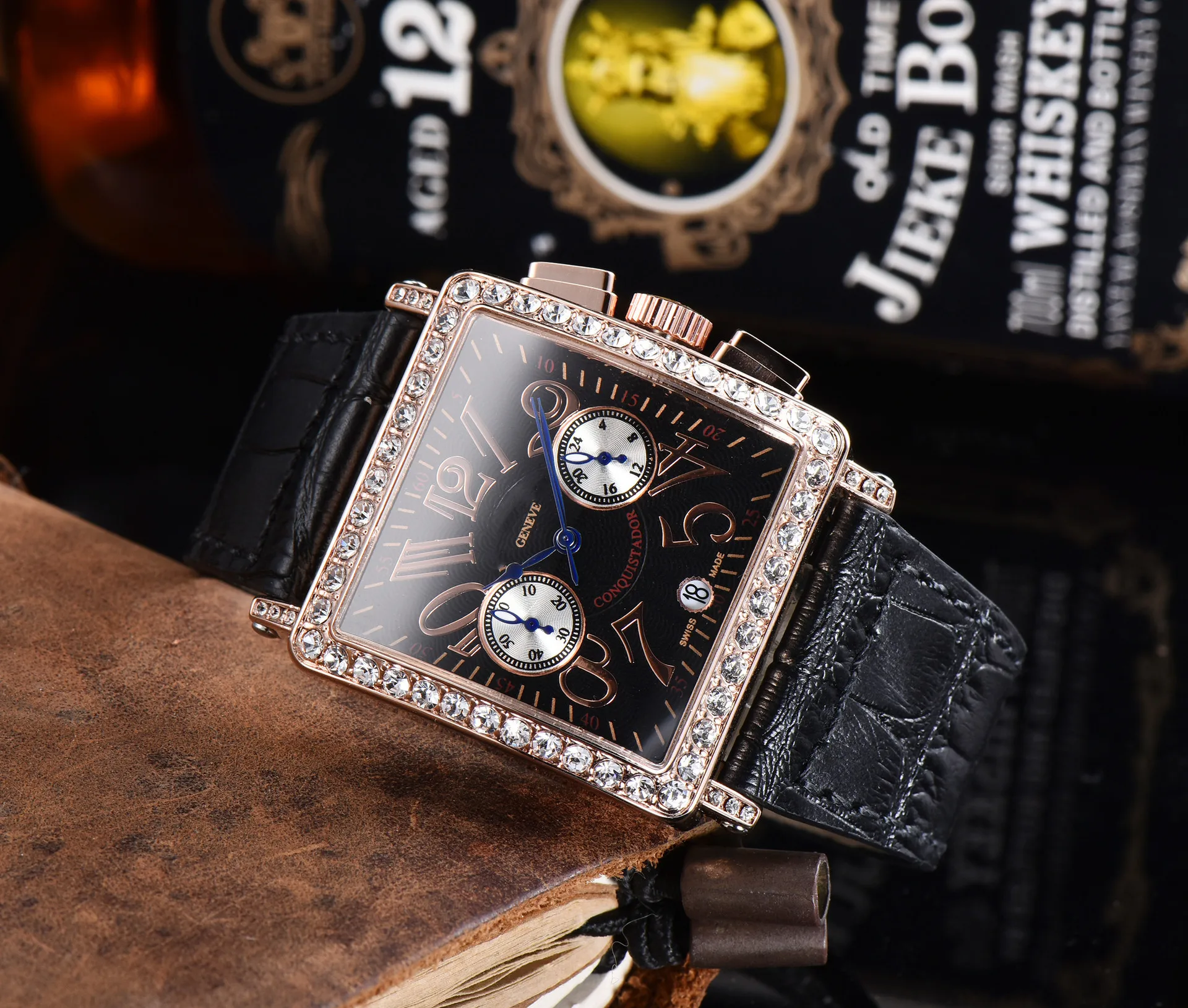 

AAA+New fashion classic men's high grade business watch waterproof watch wine barrel watch personality WATCH QUARTZ WATCH