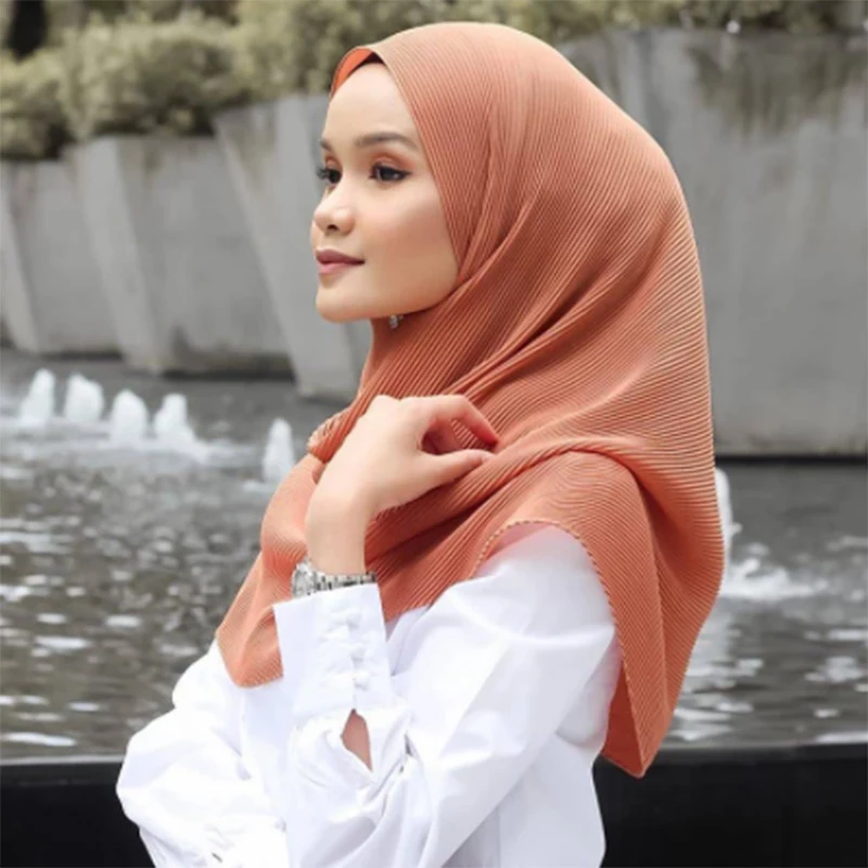 

2021 Newest Pleated Chiffon Hijab Scarf Women Crinkle Shawls High Quality Muslim Wraps Small Size Tudung Malaysia Chiffon Hijabs