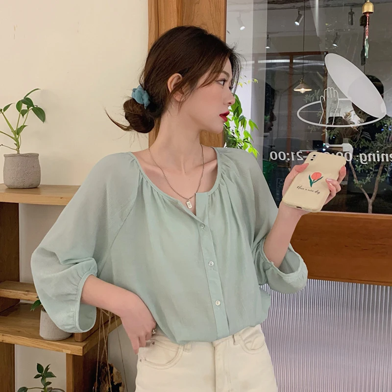 Дешевая оптовая продажа 2021 Весна Лето Новая модная повседневная женская блузка