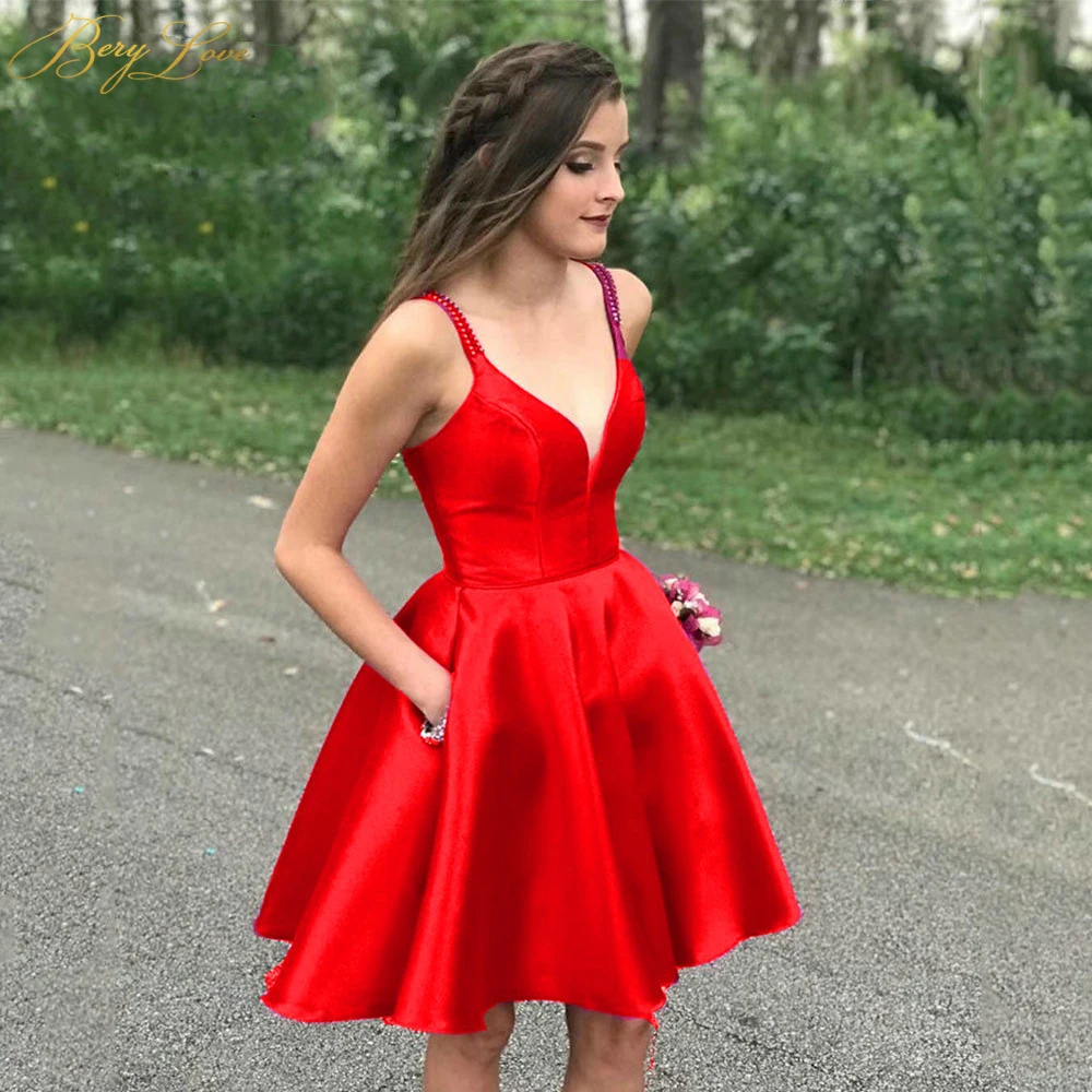 

Bright Red Satin Homecoming Dress Beading Straps Prom Gown Sweetheart A line Skirt Graduation Dress Pockets Sexy Cocktail Gown