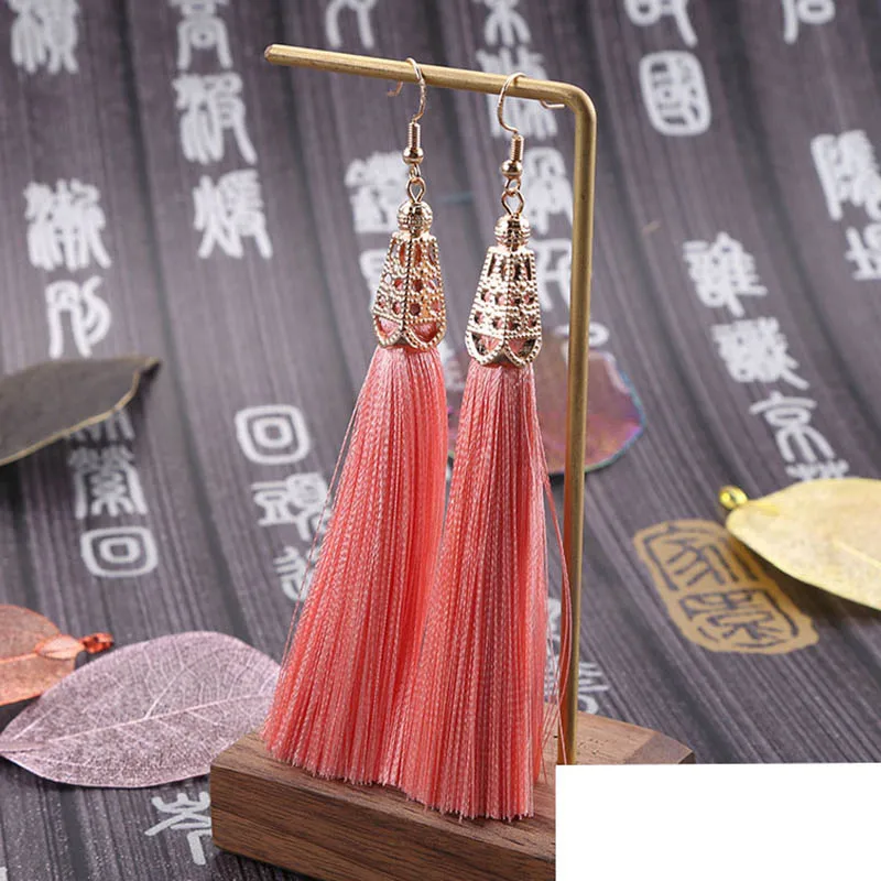 light red Корейские модные темпераментные женские серьги с кисточками Популярные богемные длинные Ретро женские серьги Ювелирные изделия Подарки - Окраска металла: light red