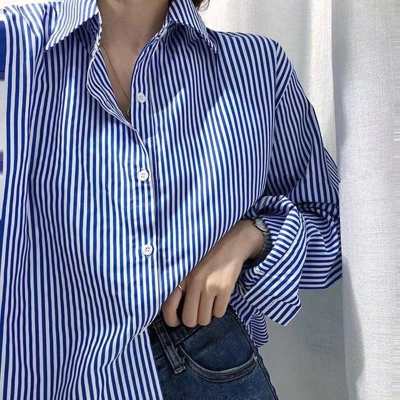 

Vertical Striped Blue Shirt Women's Design Sense Spring and Autumn 2021 New Retro Style Long Sleeve Bandage.