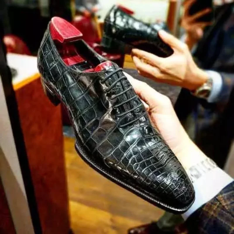 

Men's Handmade Black PU Retro Pointed Toe Lace-up Fashion Trend Business Casual Shoes Classic All-match Brogues YX141