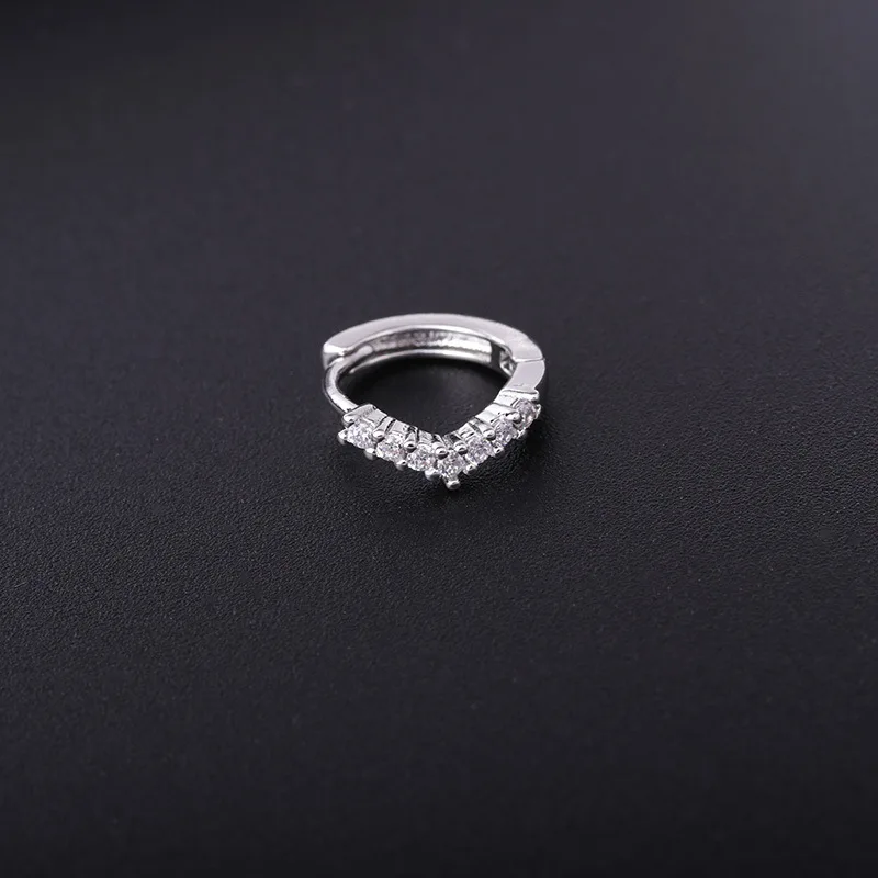 

1Piece Mini Hoop Earrings for Teens Little Girl Ear Cuffs 2021 Trend Piercing Jewelry Small Star Moon Heart Earrings for Women