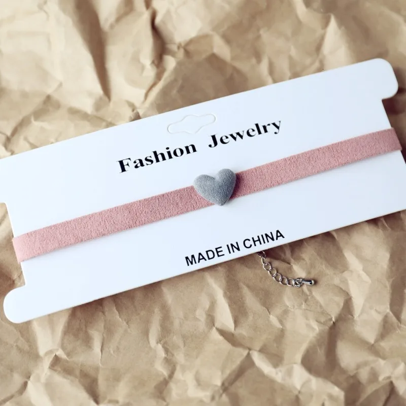 Простые винтажные корейские весенние новые розовые черные сердца короткие