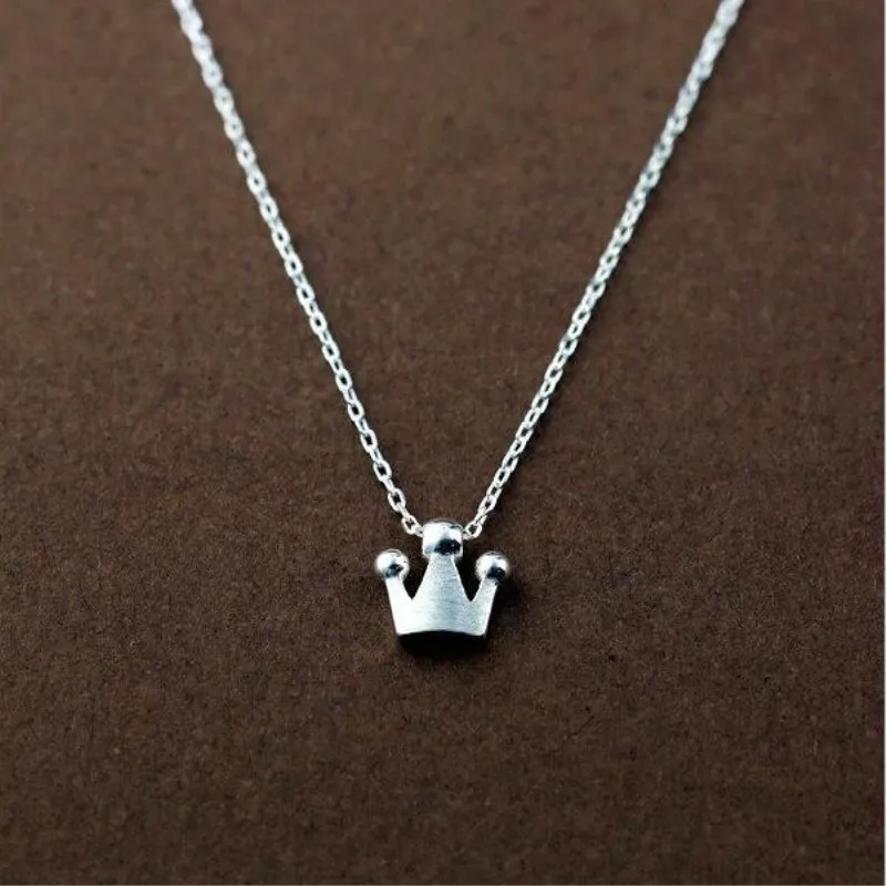 

Fine Silver Color Fashion Crown Necklace for Women Girls Creative Birthday Gifts Female Mujer Colar Accessories SN276