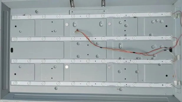 Универсальный заднем светильник светодиодный LE37A1020 TCL LE37D8810 бар IC B HWK37D040 K365WD (ic b