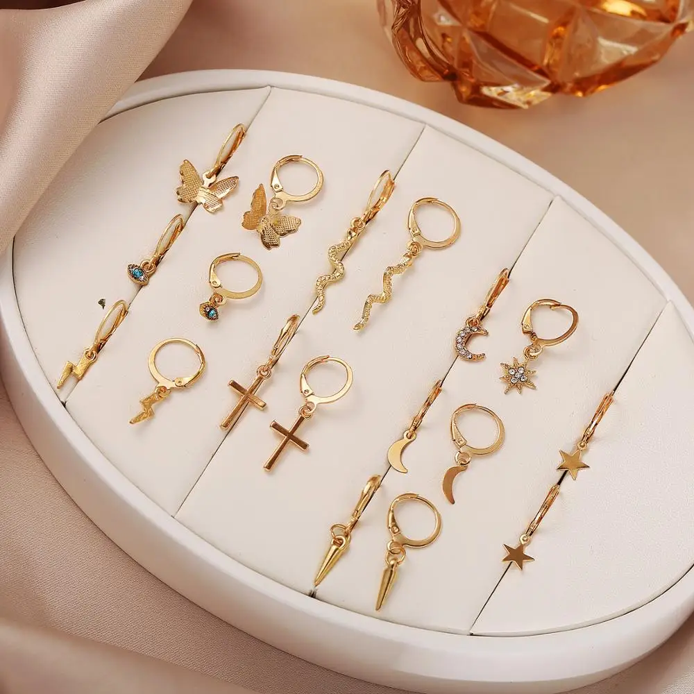 

9 Pairs/Pack Fashionable Butterfly Lightning Drop Dangle Earrings Set for Women Moon Star Cross Evil Eye Snake Earring Jewelry