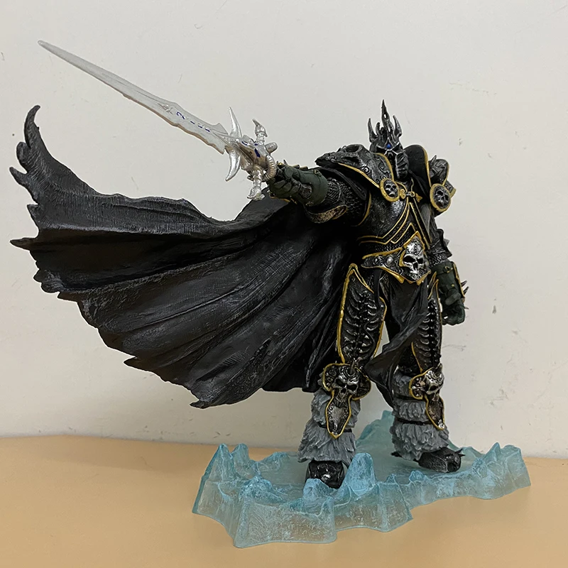 

WOW Fall of The Lich King Arthas Menethil Figure Anime Figurine Famous Game Character Action Figure Collectible Model Toys Gifts