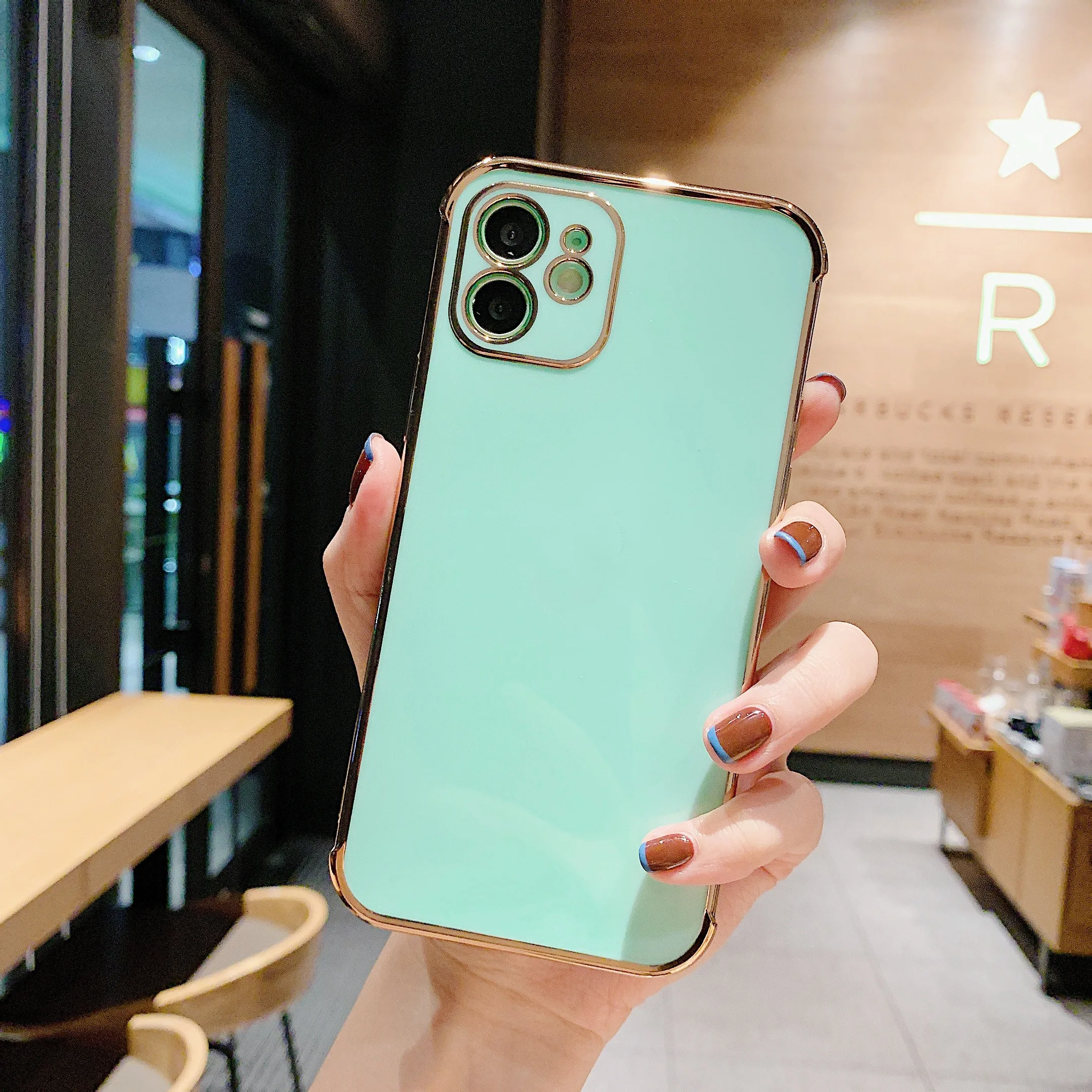 

Case Luxury Gold Plated Silicone Electroplated 6D Lens Protection Cover for iPhone 11 Pro Max SE 2020 8 Plus 7 XR XS X Cases