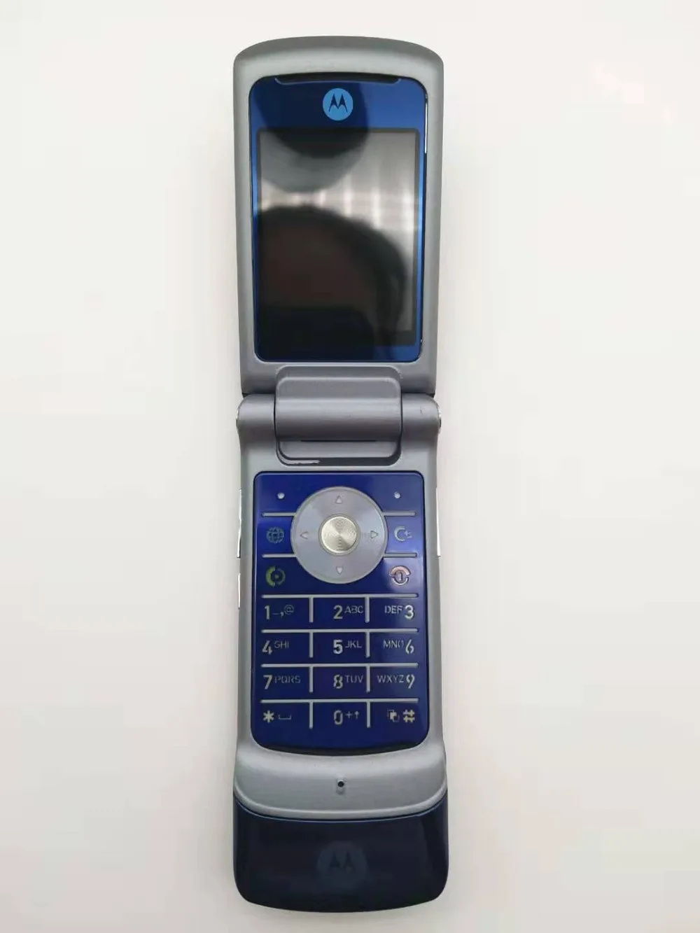 Motorola Krzr K1 флип разблокированный GSM Bluetooth MP3 FM радио мобильный телефон Восстановленный