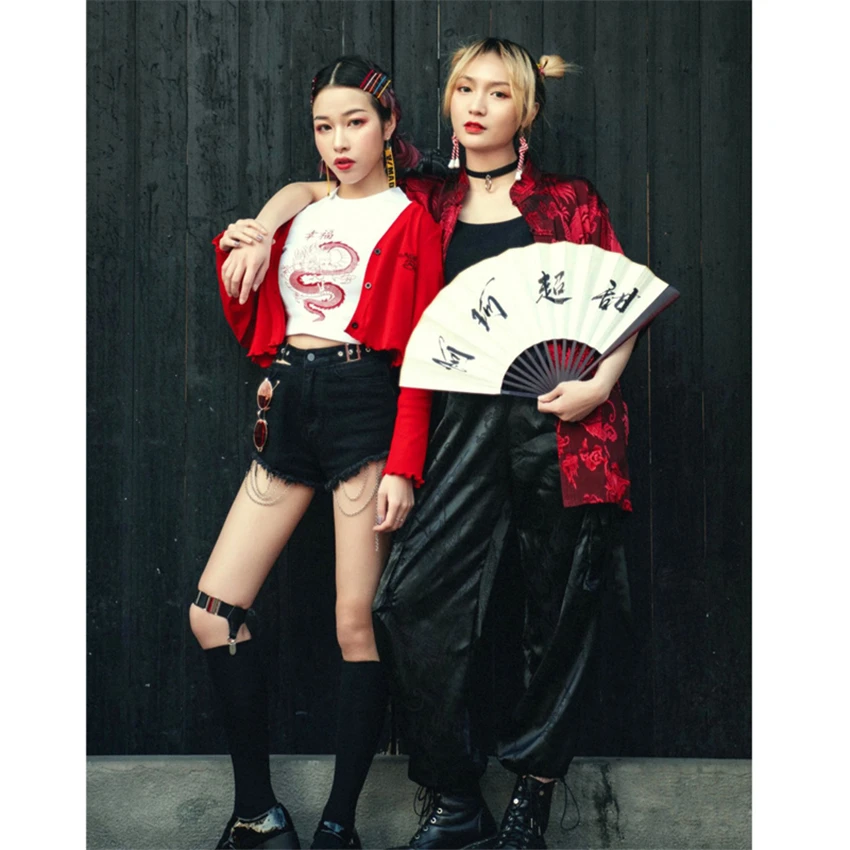 

Vintage Dragon Printed Shirts Blouses 2020 Women Men Harajuku Dress Tops Turn Down Collar Hiphop Korean Plus Size Oversize