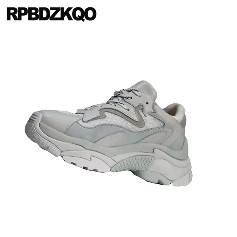 Женские замшевые кроссовки на платформе Серые из натуральной кожи шнуровке