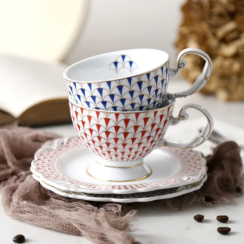 

English afternoon tea set coffee mug mug dish set European gold edge bone china coffee set ceramic teapot snack plate tea cup