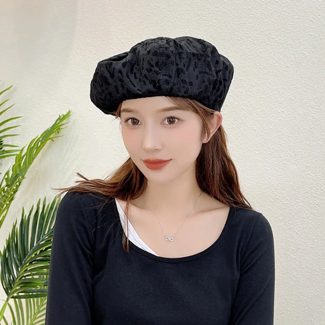 французские шляпки для женщин. шапка винтажная женская. ретро шапка женская. ретро шапка женская. шляпки 20-х годов.