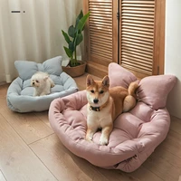 2021 latest design dog bed dog cushion available in 4 colors and 3 sizes with pillow attached