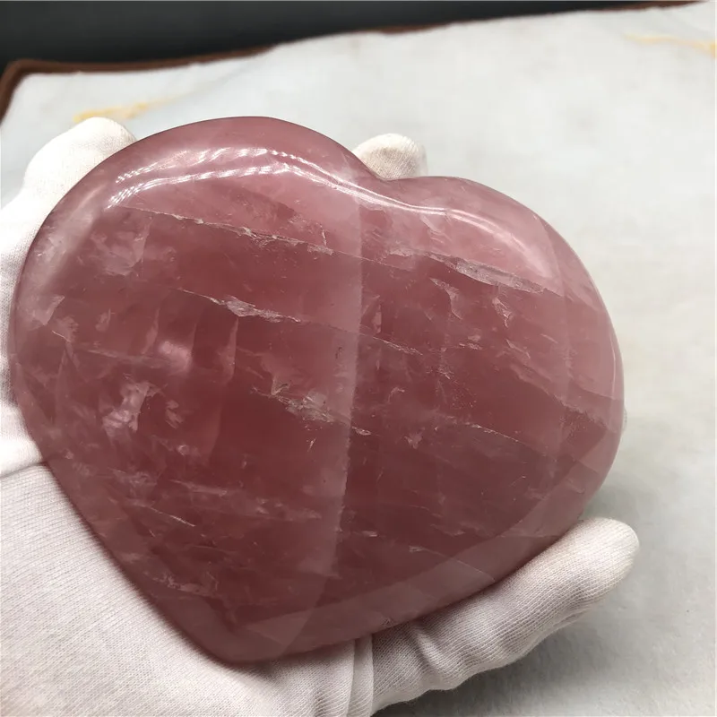 

641g Natural high quality rose quartz folk crafts crystal heart shape stones