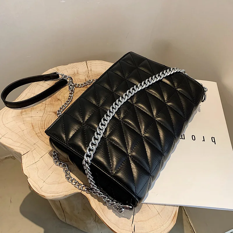 

Solid Color Small Chain PU Leather Shoulder Bags for Women 2021 Branded Luxury Simple Travel Ladies Crossbody Handbags