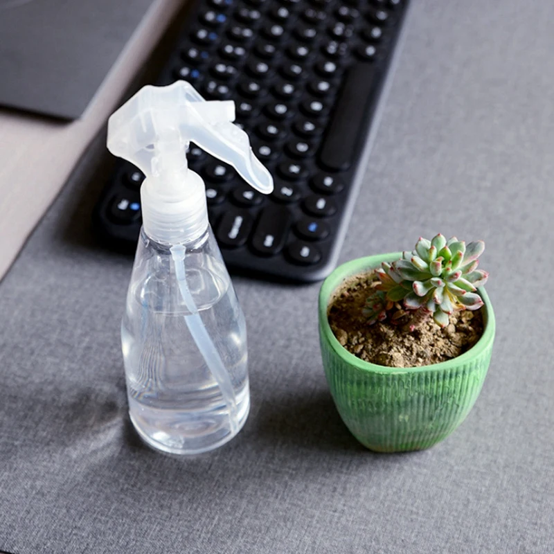 

4Pcs Spray Water Mist Bottle Garden Sprayer High Pressure Mist Machine Gardening Tool 200Ml