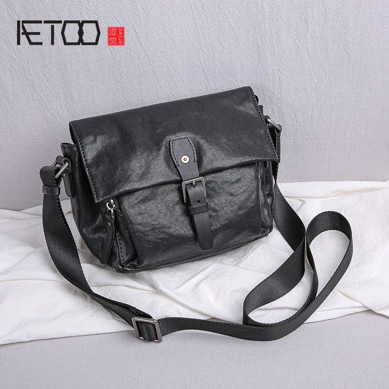 Мужская сумка-мессенджер AETOO из растительного дубления кожаная Наплечная Сумка