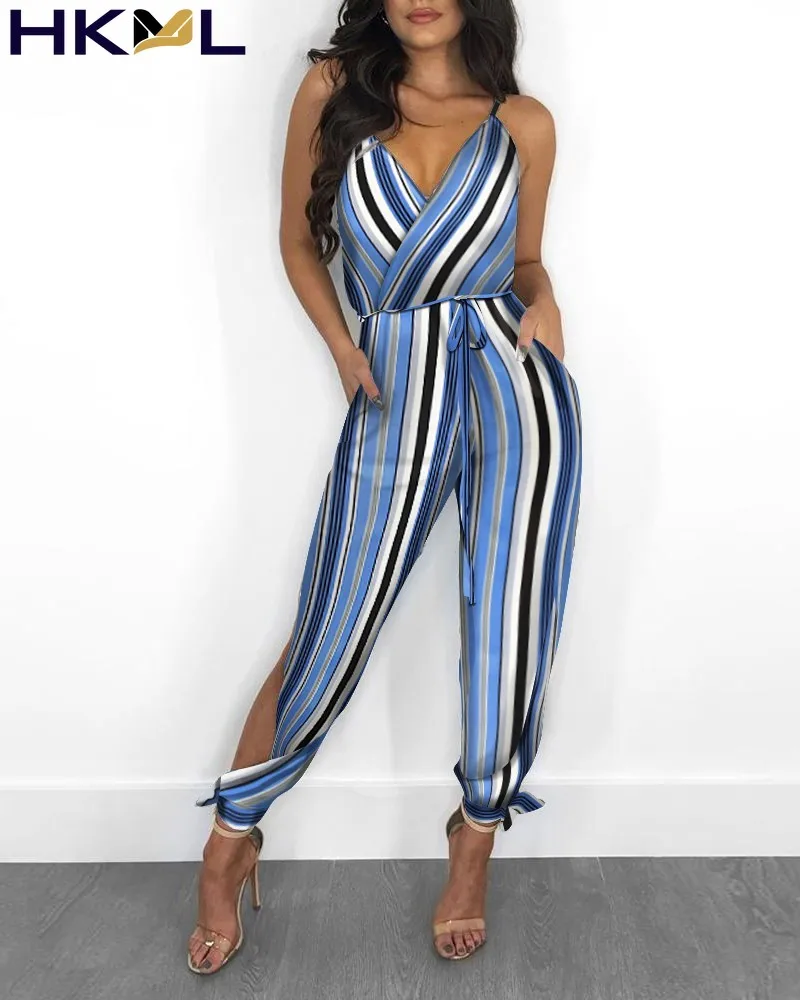 

Комбинезон женский полосатый с разрезом, V-образным вырезом и карманами