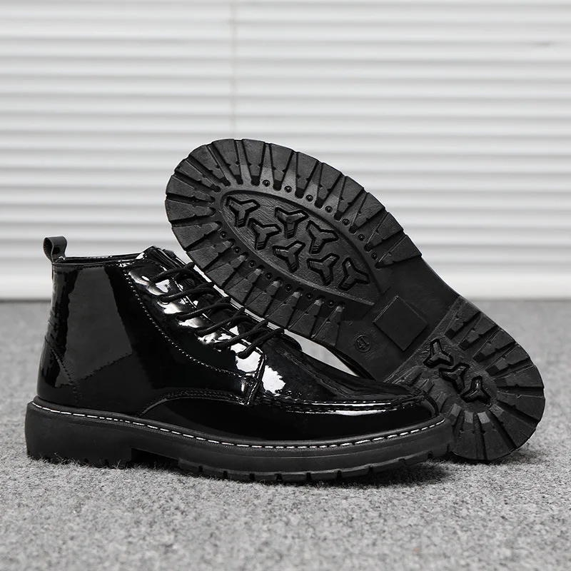 

The Latest Men's Leather Shoes Bright Leather High Top Men's Shoes Casual British Small Leather Shoes Business Youth Short Boots