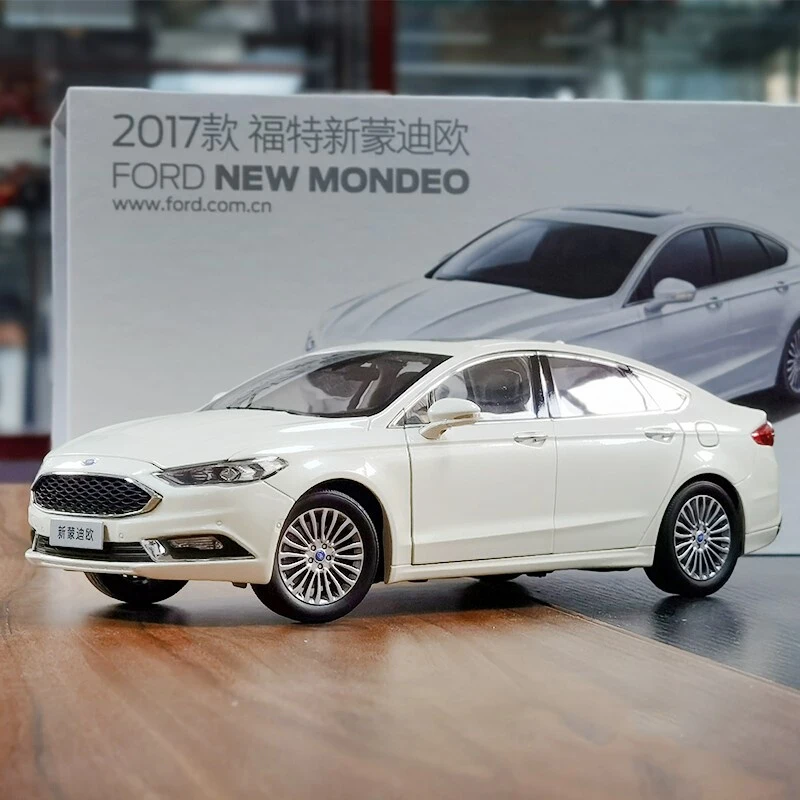 Оригинальная литая модель автомобиля Ford New Mondeo из сплава 1/18 2017 белая | Отзывы и видеообзор -1005003789998837