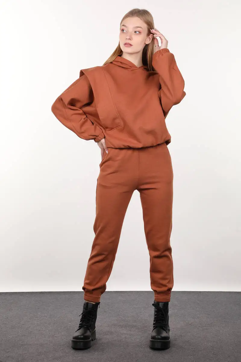 

Womens Cinnamon Leg Tweezers Trousers