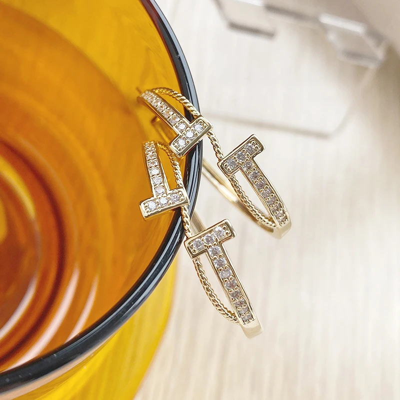 

High Quality 14K Real Gold Geometry Ear Rings Temperament for Women Top Designer Luxury AAA Zircon S925 Silver Needle Party Gift