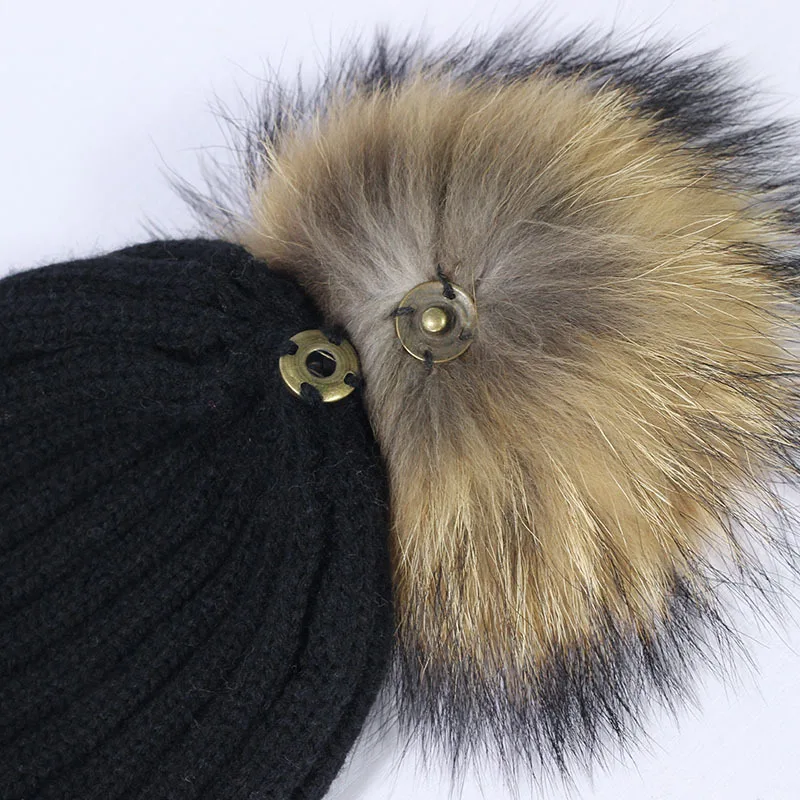 

New explosive warm mink wool ball cap autumn and winter wool cap 100 sets of simple warm knitted headgear cap