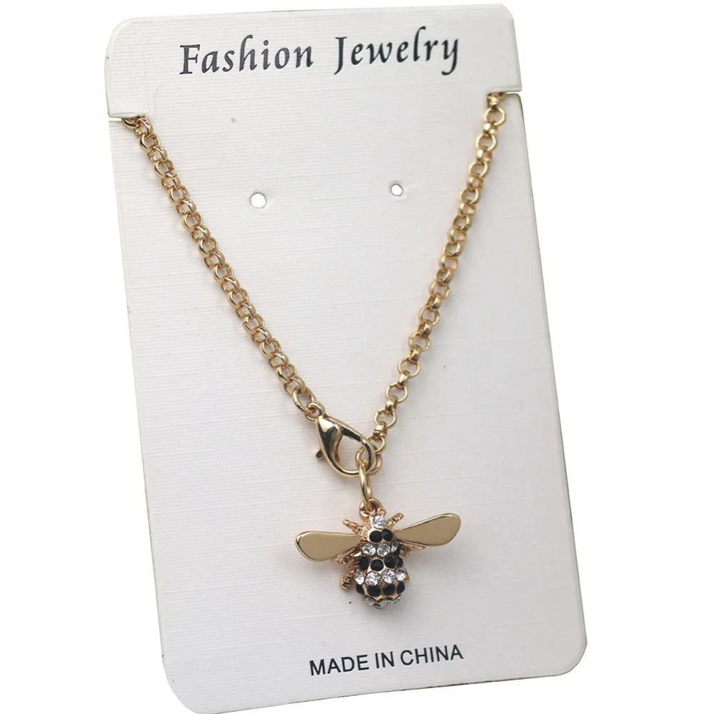 Женский браслет с милыми медовыми пчелками золотого цвета фианитами и цепочкой