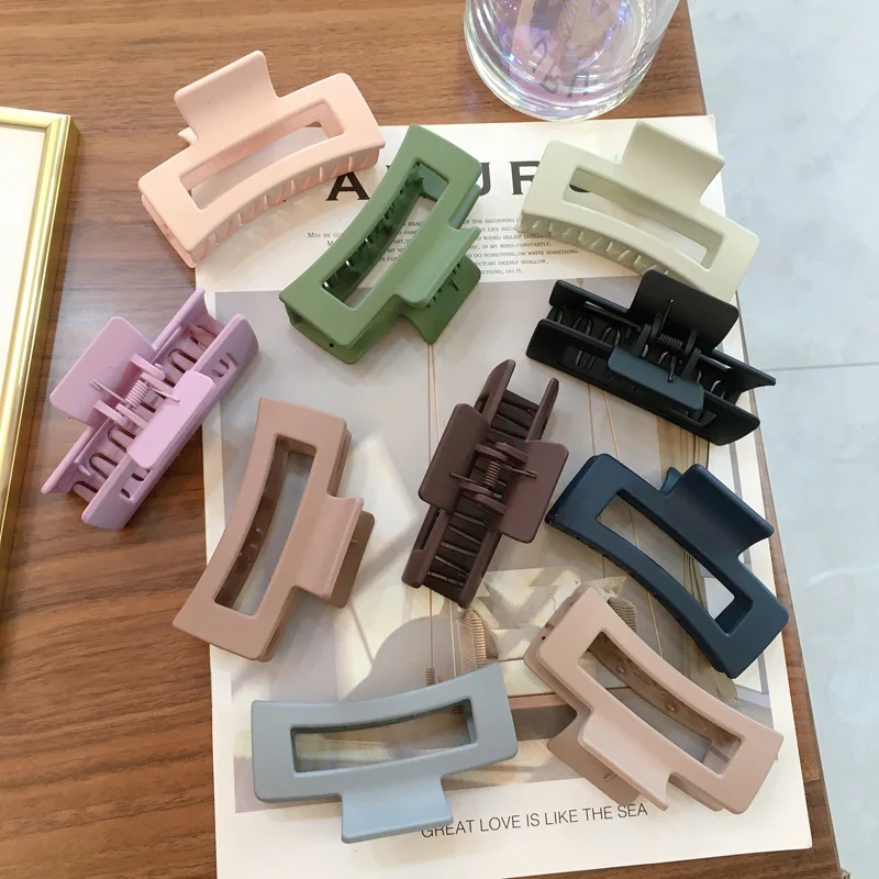 

2021 New Geometric Acetate Hair Claws Women Large size Hair Clip Clamps Solid color Frosted Hairpins For Girls Hair Accessories
