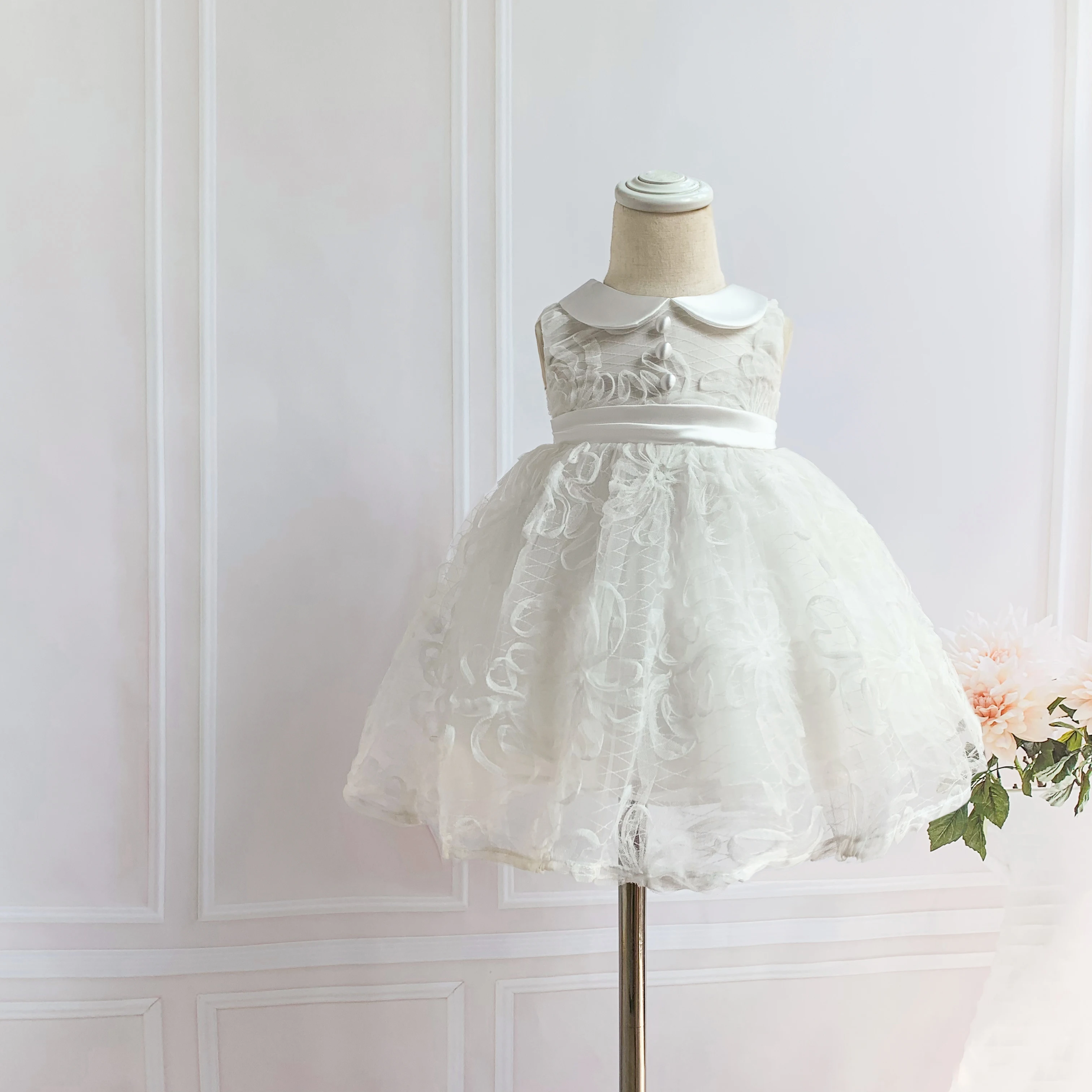 Белая кружевная Платье для малышей платье без рукавов маленькой принцессы