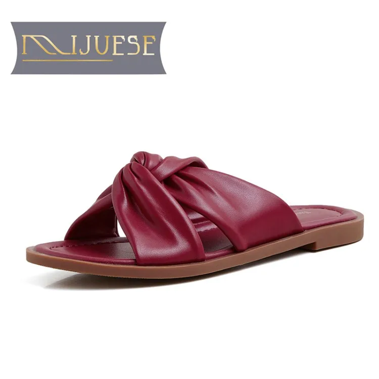 MLJUESE/женские шлепанцы Модель 2020 года Летние босоножки из мягкой овечьей кожи в