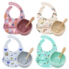 Нагрудник силиконовый детский, с ложкой, радужным принтом, 3 шт.