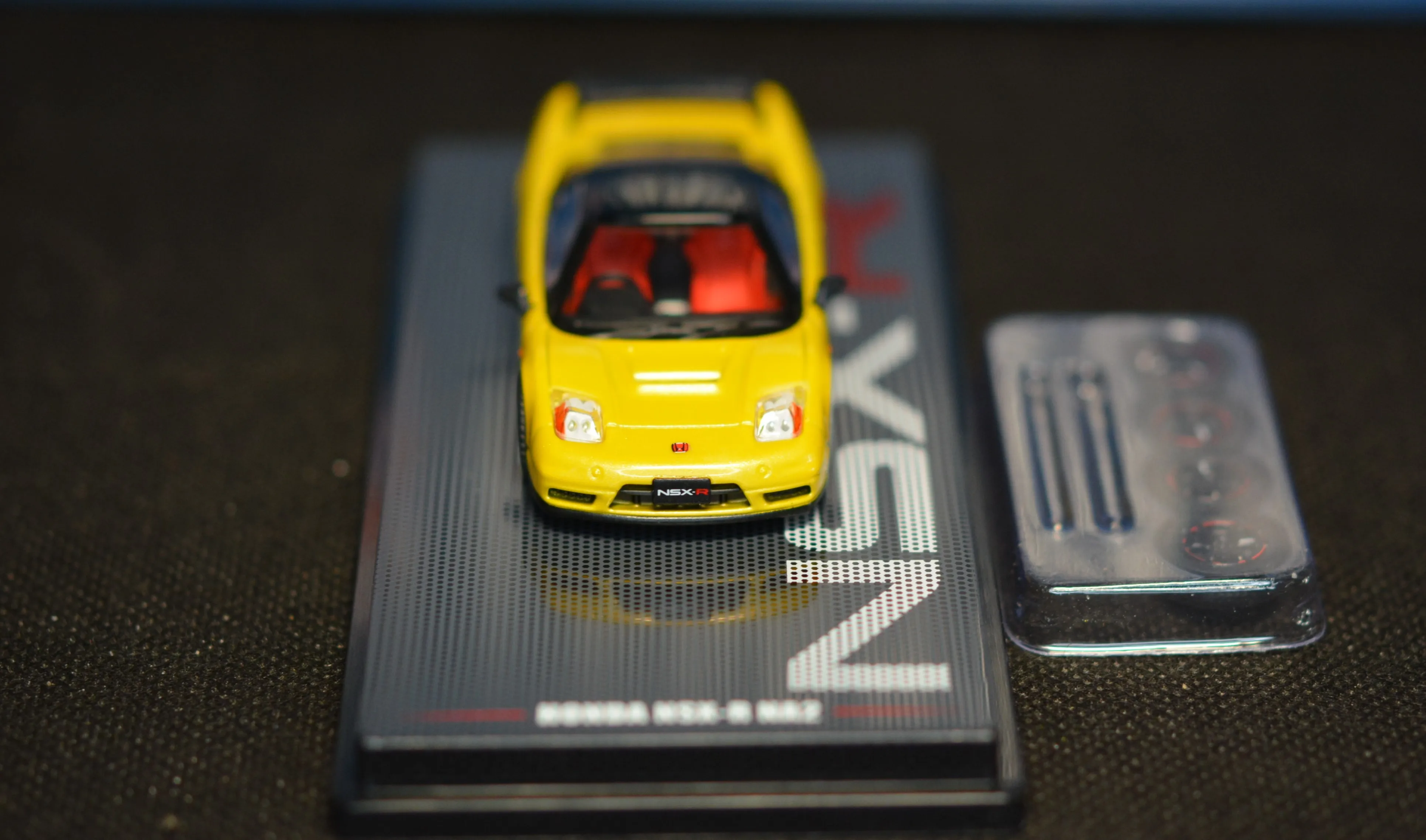 Inno 1/64 Honda NSX-R NA2 IN64-NSX2-YL литая под давлением модель автомобиля коллекция Limited |