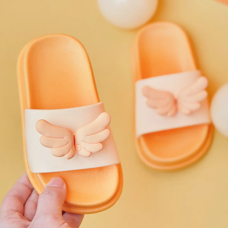 2020 New Children's Slipper Boy Girl Beach Flip Flops Funny Shoes Indoor Slippers Kids Cute Summer 3D Wing Sandals |