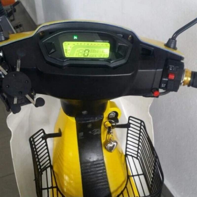 

Universal Motorcycle LCD Digital Speeeter 13000 RPM Backlight Tachometer for 2-4 Cylinders Meter Odemeter
