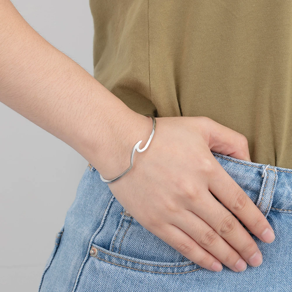 Индивидуальные браслеты и минималистский индивидуальный именной браслет для