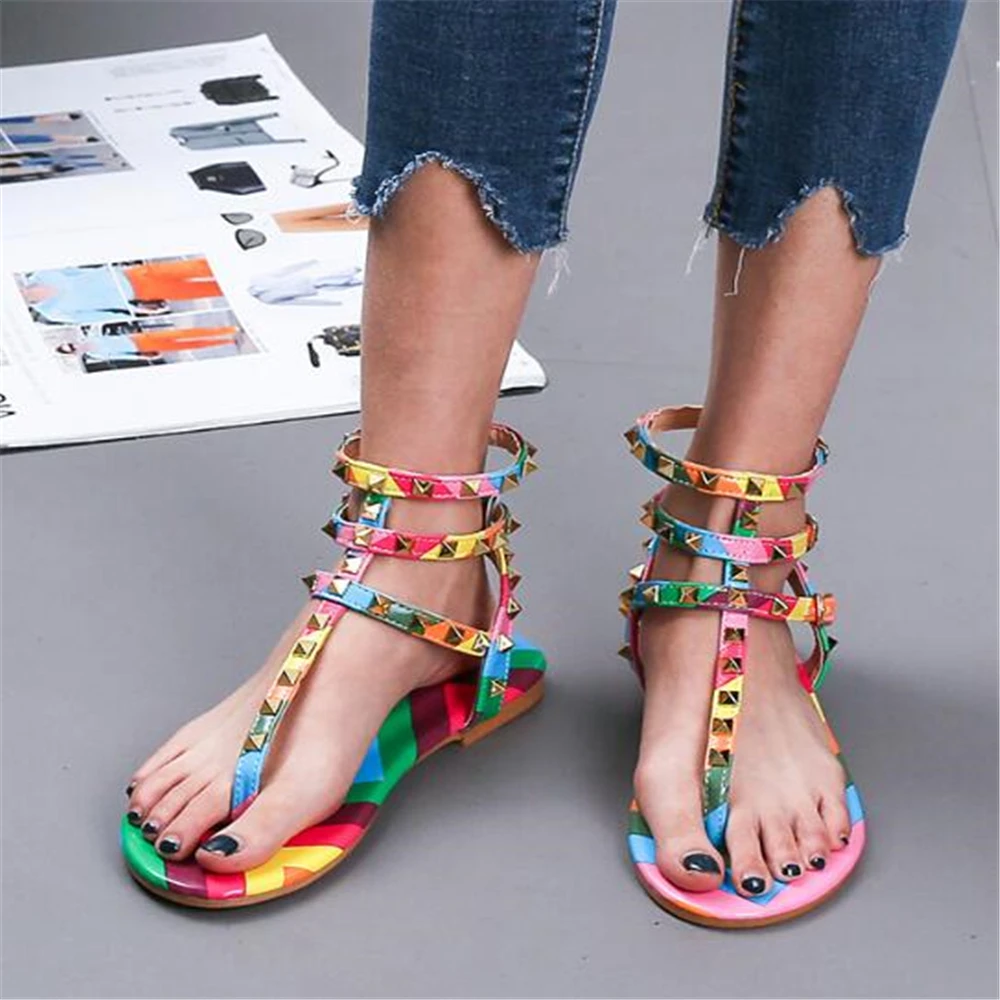 Женские шлепанцы женские сандалии с открытым носком радужной расцветки