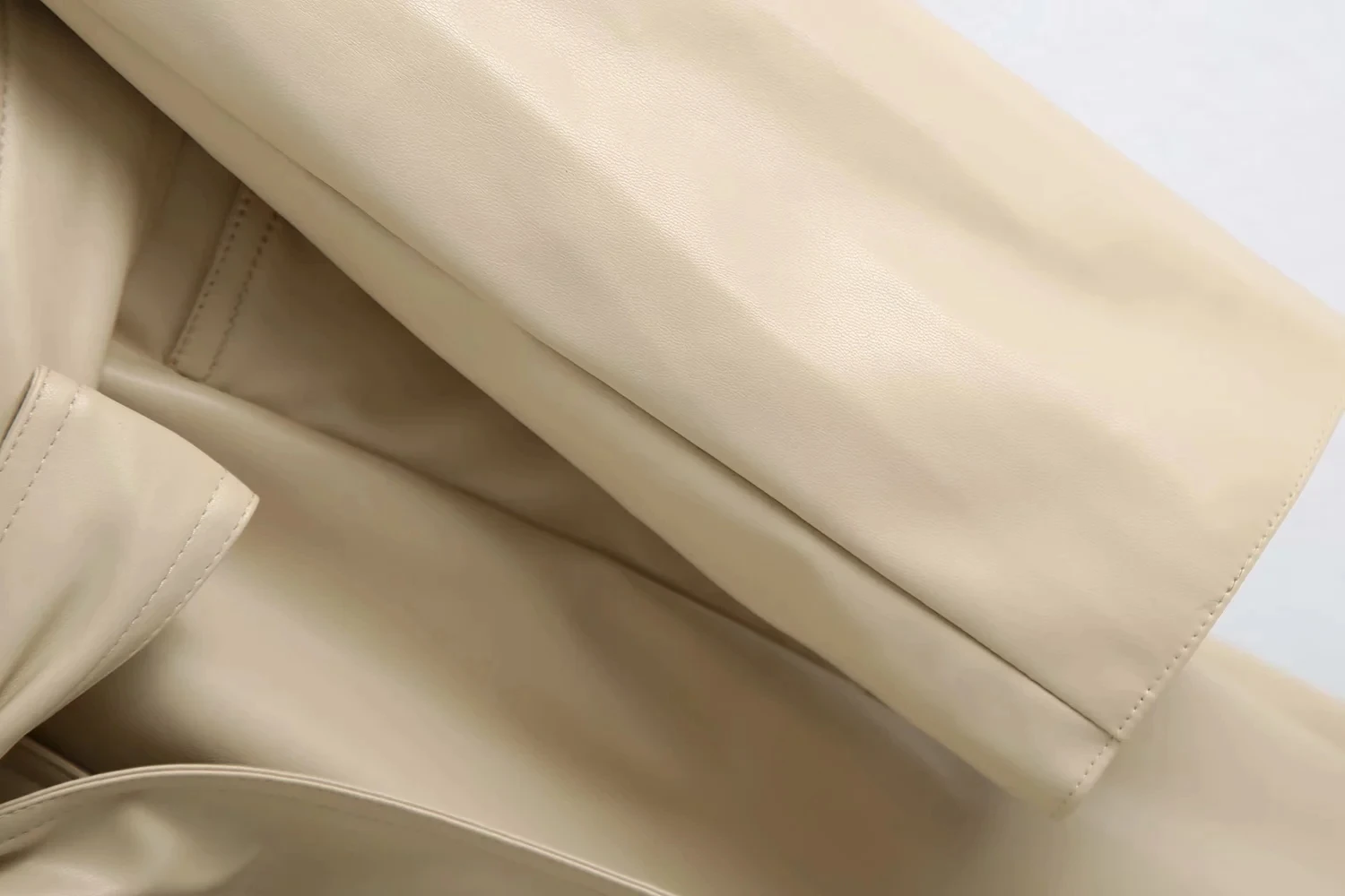 

Winter oversized PU trench coat women fur leather jacket casual pockets long sleeve long coat femael Windbreaker 2020