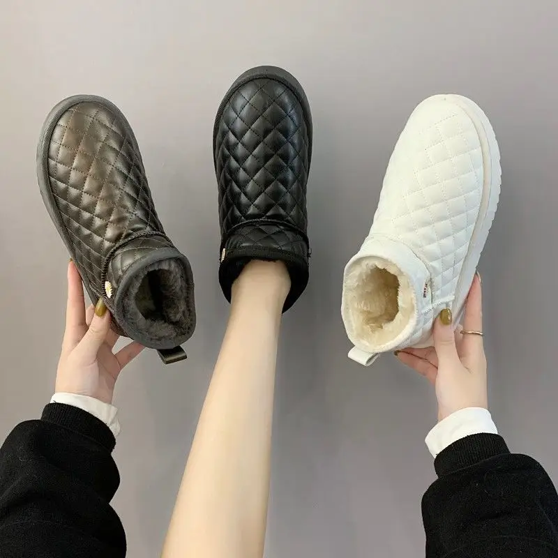 

Snow Boots Women 2021 Winter Fashion Slip on Cotton Shoes Thicken Warm Short Boots Non-slip Flats Bread Shoes Female Ankle Boots