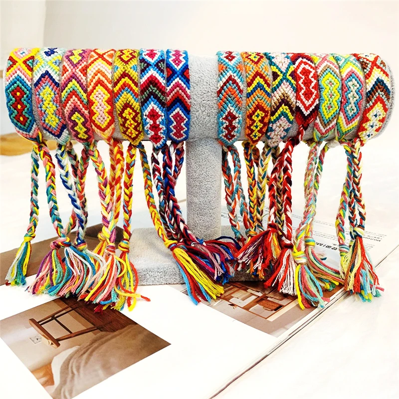 

Hand Weave Braided Boho Bracelet Summer Beach Vintage Cotton Rope String Rainbow Woven Bracelets Bracelets Women Men Random