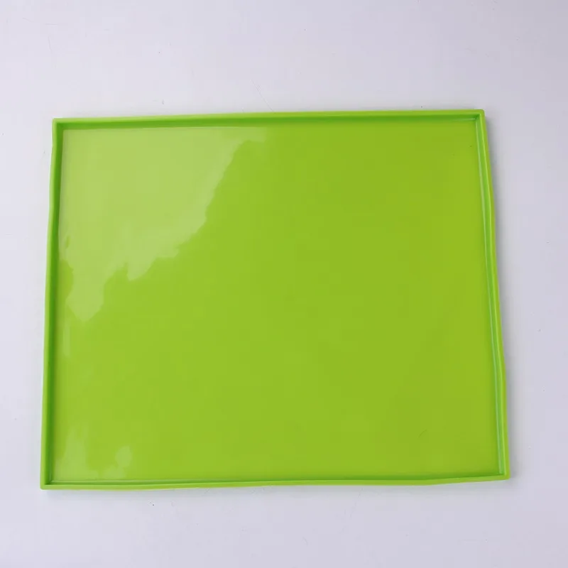 

1 Piece Reusable on-stick Rectangle Silicone Coffee Color Rolling Baking Mat Pad Large Size Dessert Cooking Tools 31cm x 26cm