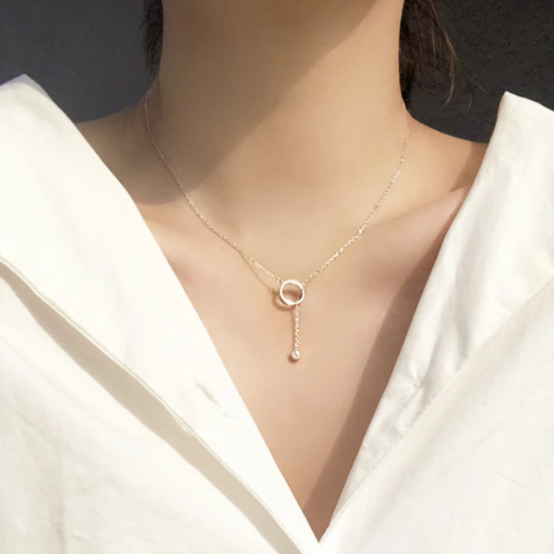 

Женское колье-подвеска из серебра 925 пробы