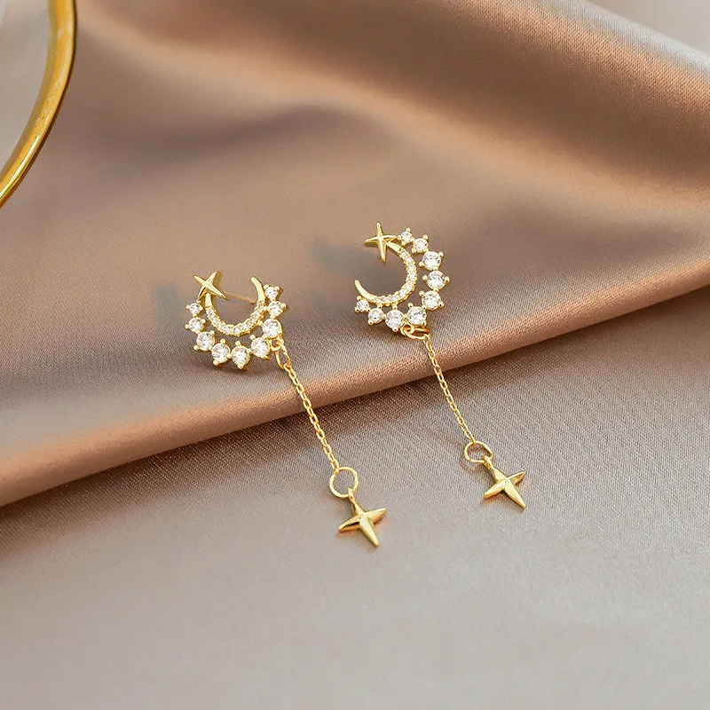 

XIYANIKE New Arrived Romantic Star Moon Earrings Long Gold Lovely Rhinestone Drop Earrings For Women Trendy Jewelry Accessories