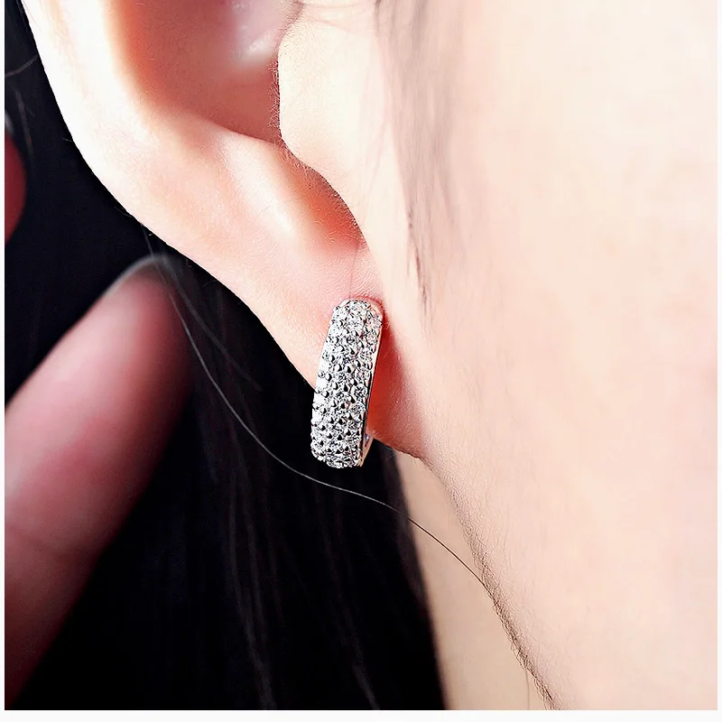 Однотонные серьги-кольца из белого золота с муассанитом 14 к 3 ряда 0 5 CTW крошечные