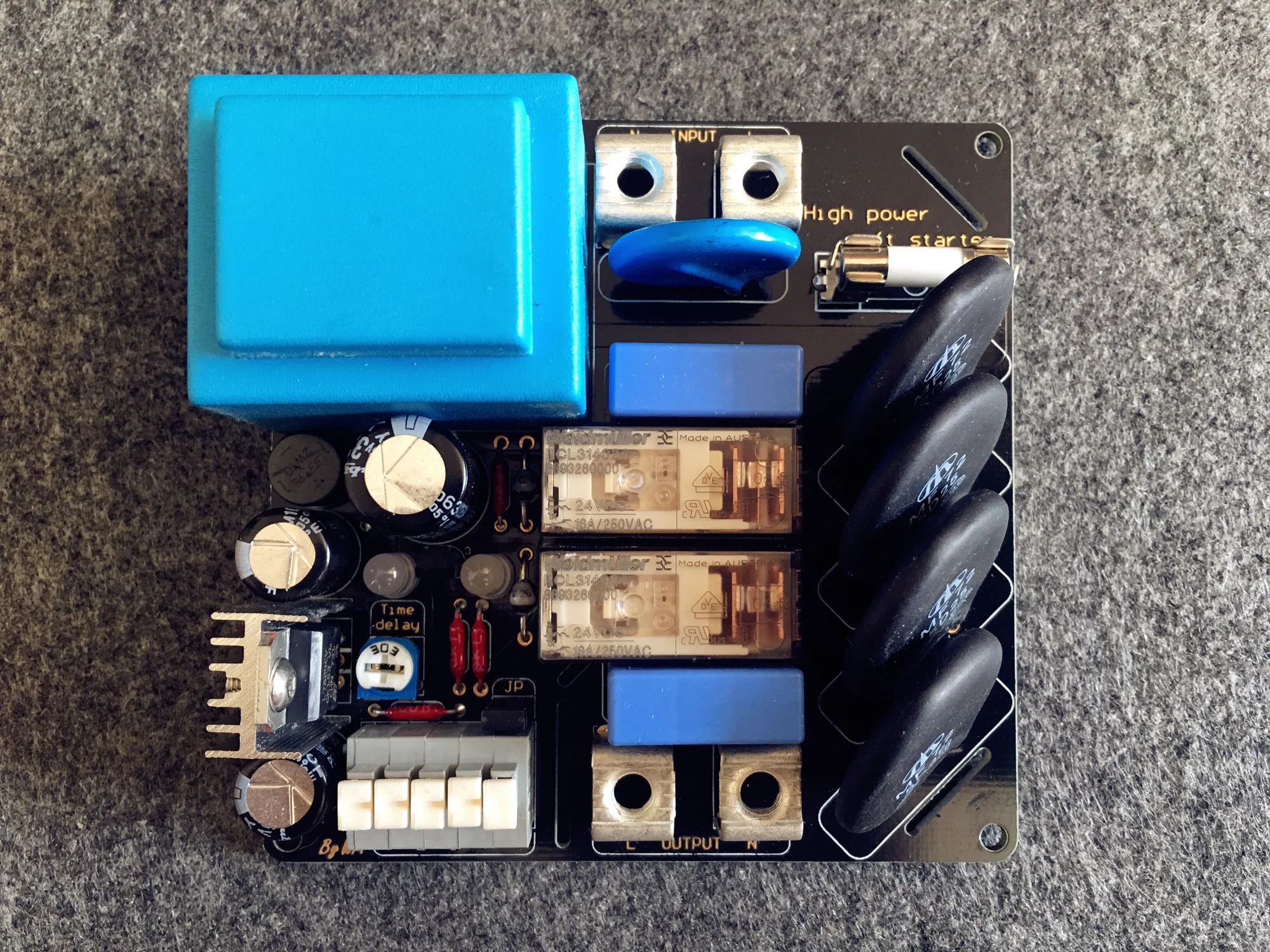 

Power amplifier soft start board