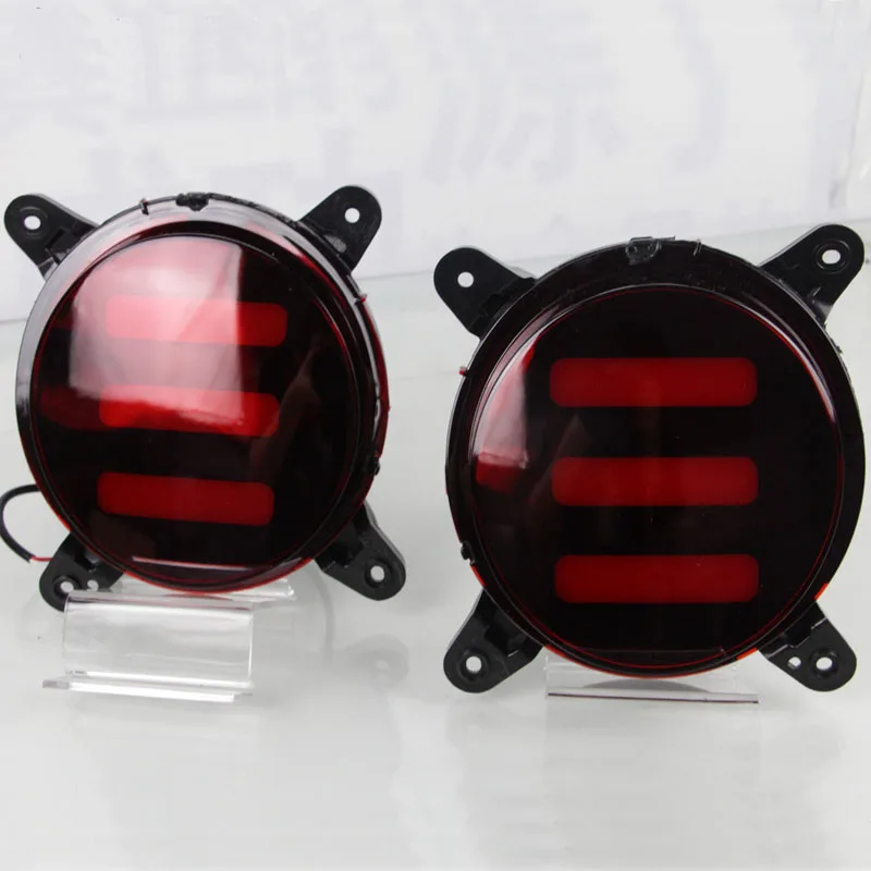 

Car LED Rear bumper light Rear Fog Lamp Auto Brake Reflector For Hyundai Grand I10 2017 2018 2019 Rear Lights Assembly Back Lamp